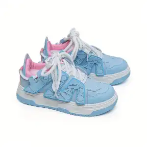 Zapatillas deportivas casuales de bloque de color para mujeres, zapatillas deportivas de moda con plataforma y cordones, zapatos de skate versátiles de bajo perfil miniatura 1