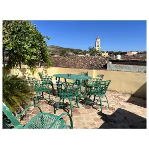 Casa de construcción moderna ubicada en la zona centro de Trinidad miniatura 10
